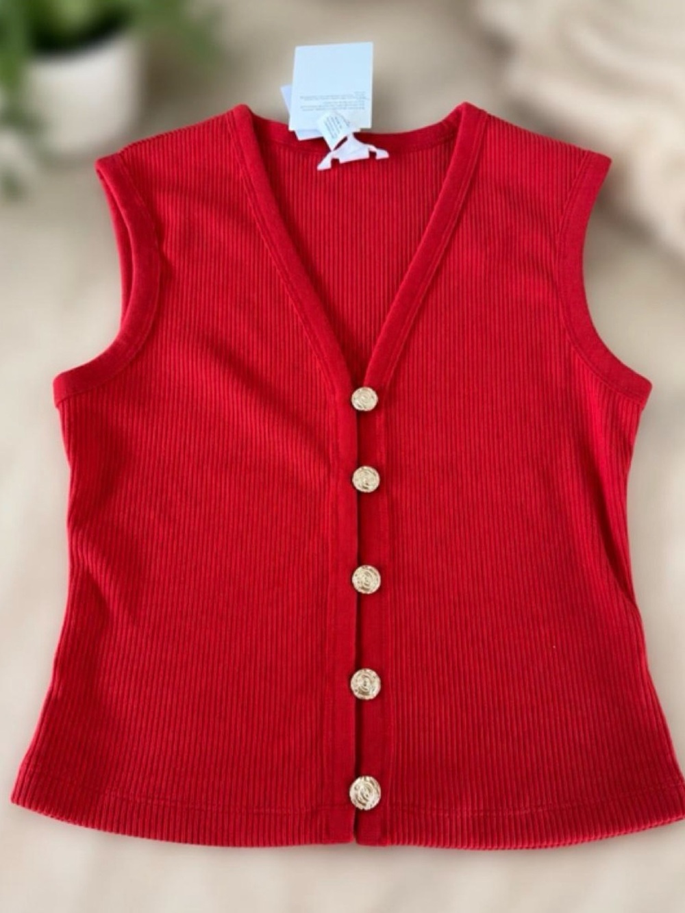 H&M Red Ribbed Sleeveless Button-Front Knit Top